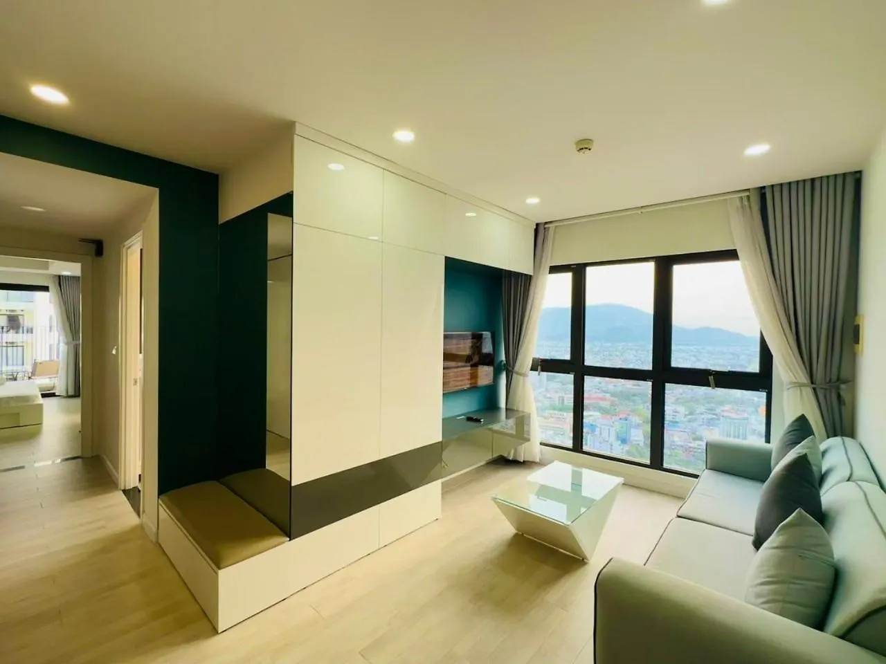 Apartment Luxxury Nha Trang 0*,